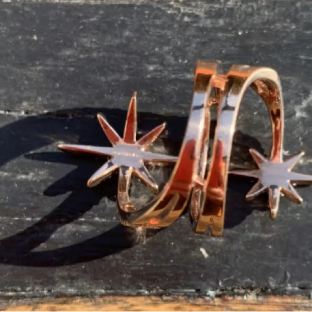 Rose Gold Starburst Pavé Wrap Ring - Women